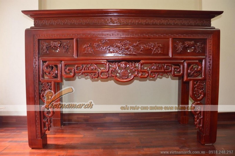 mẫu bàn thờ đứng truyền thống